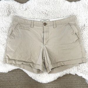 Women’s Old Navy Chino Shorts